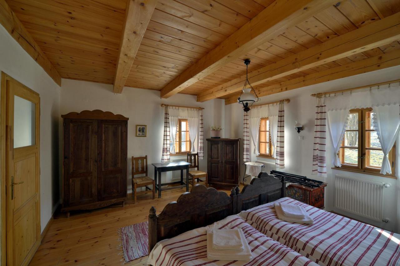 Hotel Hollokoeves Vendeghazak Zewnętrze zdjęcie