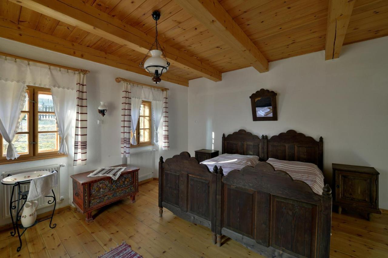 Hotel Hollokoeves Vendeghazak Pokój zdjęcie